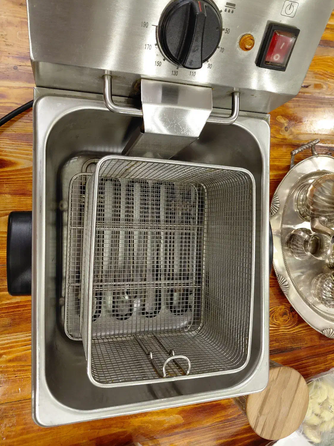 سرخ کن برقی|کافیشاپ و رستوران|پردیس, فاز ۲|دیوار