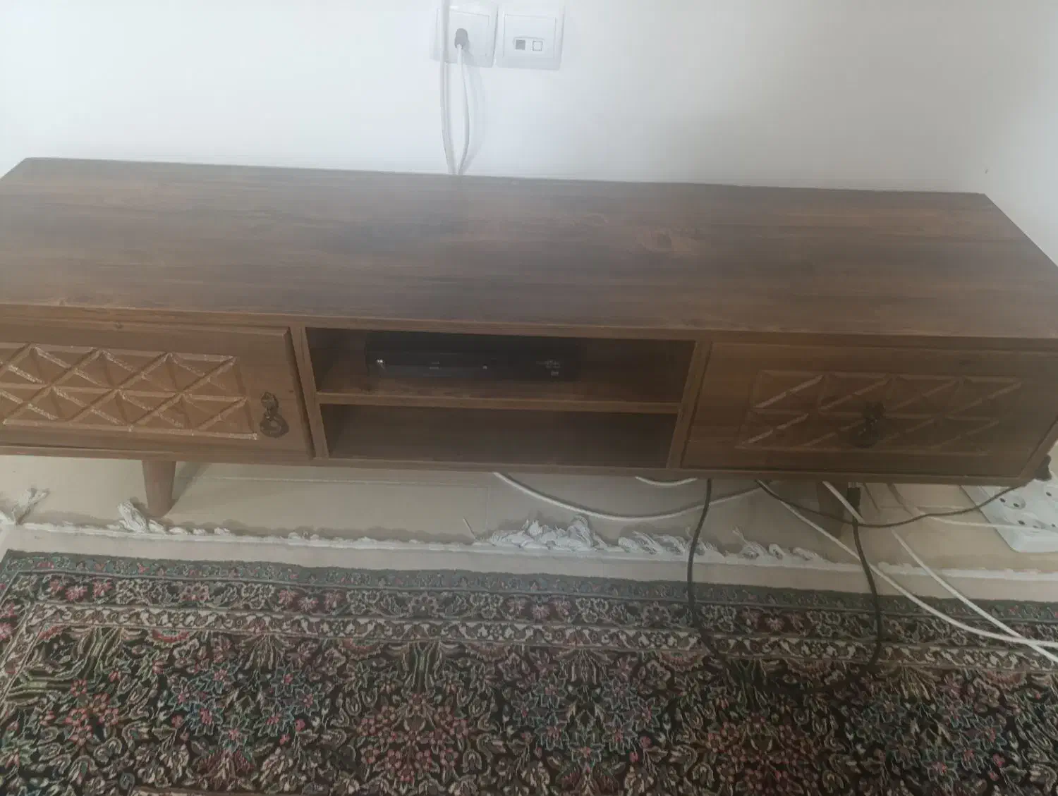 160000|میز تلویزیون|بروجرد, |دیوار