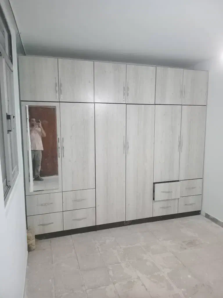 نصب وتعمیر انواع کابینت و کمد دیواری|خدمات پیشه و مهارت|ورامین, ورامین|دیوار