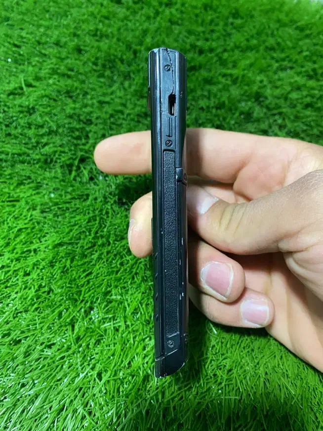 گوشی ورتو|موبایل|نوشین شهر, |دیوار