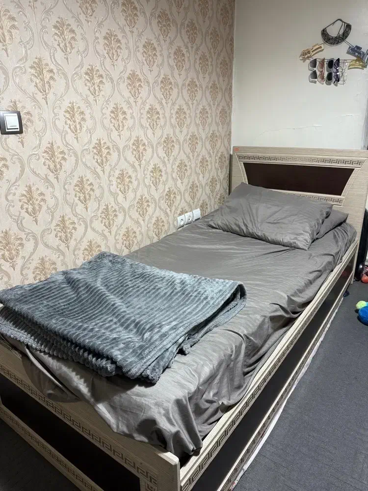 تختخواب یک نفره|تخت و سرویس خواب|تهران, منیریه|دیوار