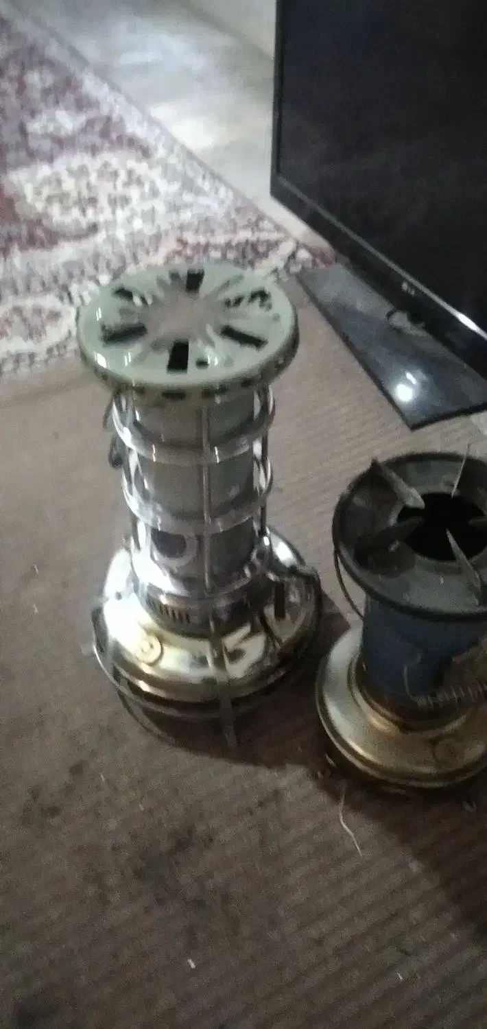 چراغ دوعدد سالم|کلکسیون اشیاء عتیقه|ملایر, |دیوار