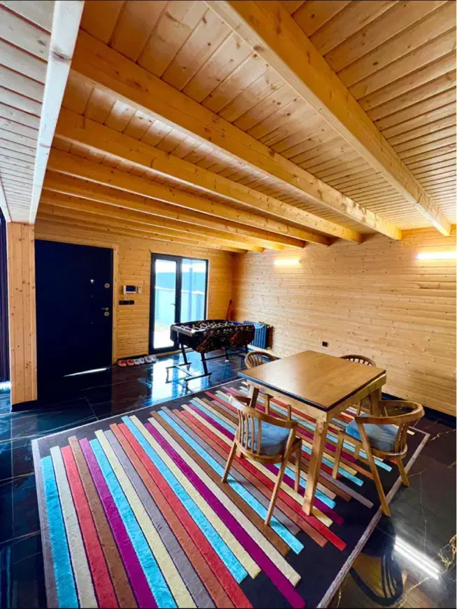 کلبه چوبی استخر روباز اب گرم (مستقیم با مالک)|اجارهٔ کوتاه‌مدت ویلا و باغ|نور, |دیوار