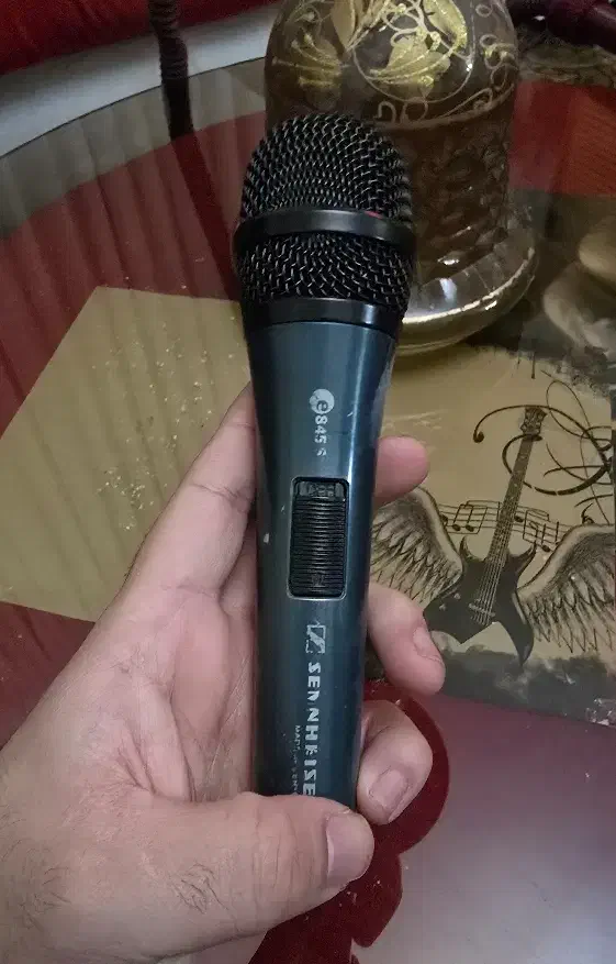 میکروفون|آلات موسیقی|تبریز, |دیوار