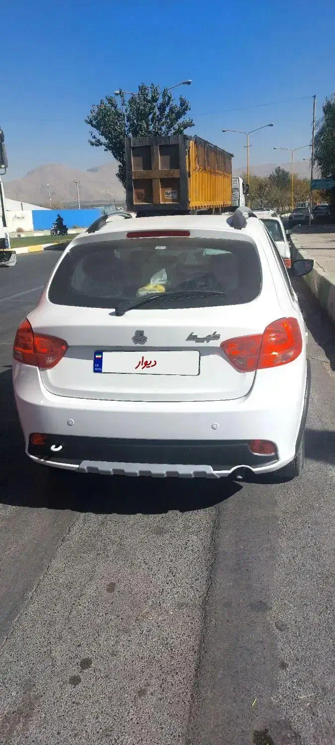 کوئیک 1404|خودرو سواری و وانت|لنجان, |دیوار