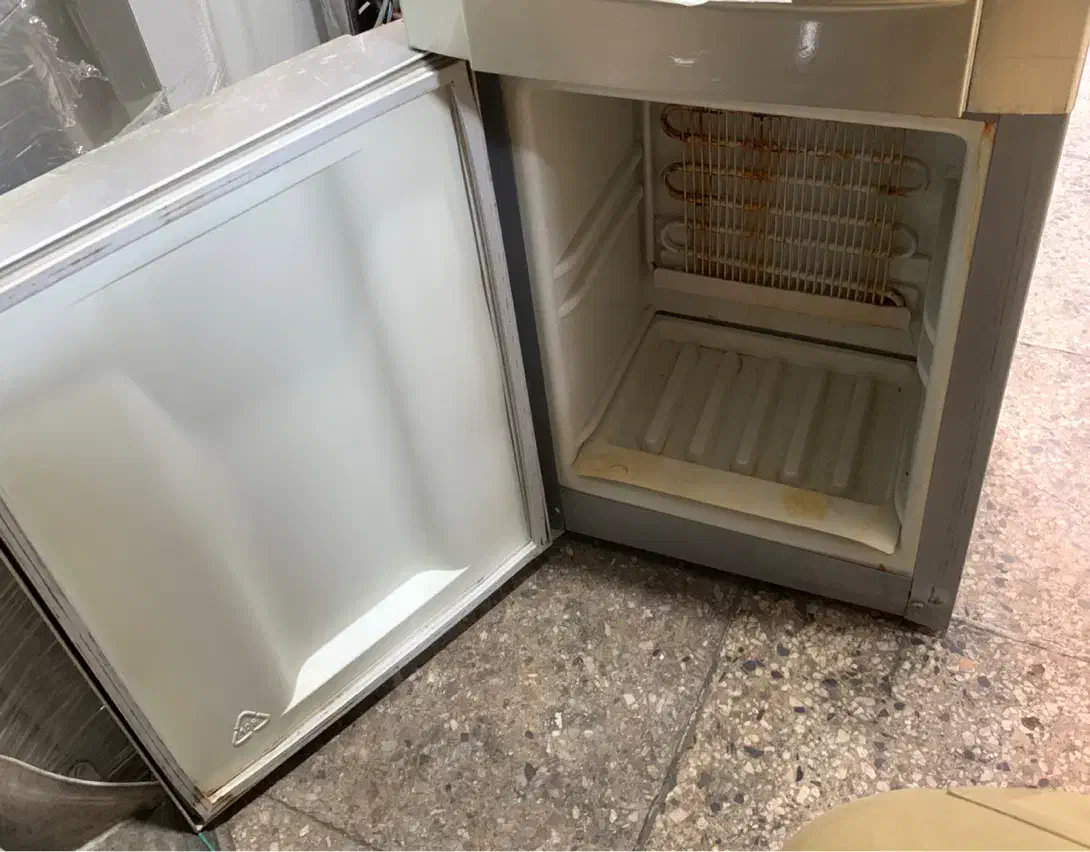 ابسردکن اب سردکن یخچال دار|آب‌سردکن و تصفیه آب|تهران, شیوا|دیوار