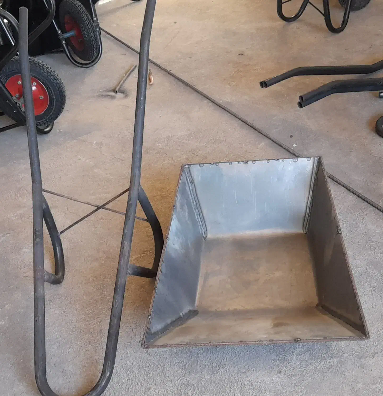 چرخ دستی|مصالح و تجهیزات ساختمان|اهر, |دیوار