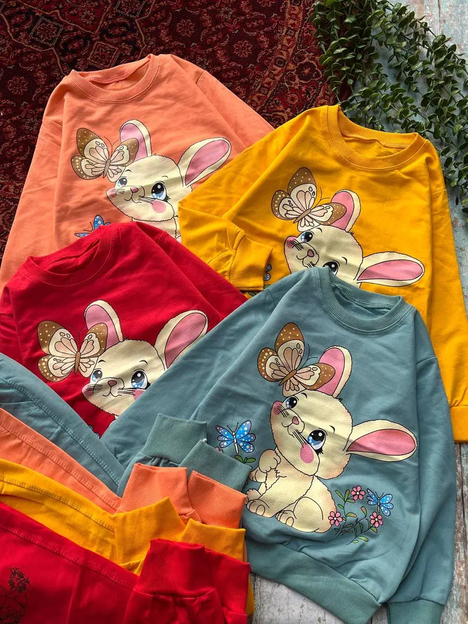 ست بلوز شلوار پنبه دخترانه گالری پوشاک مهراب|کفش و لباس بچه|کرمانشاه, |دیوار