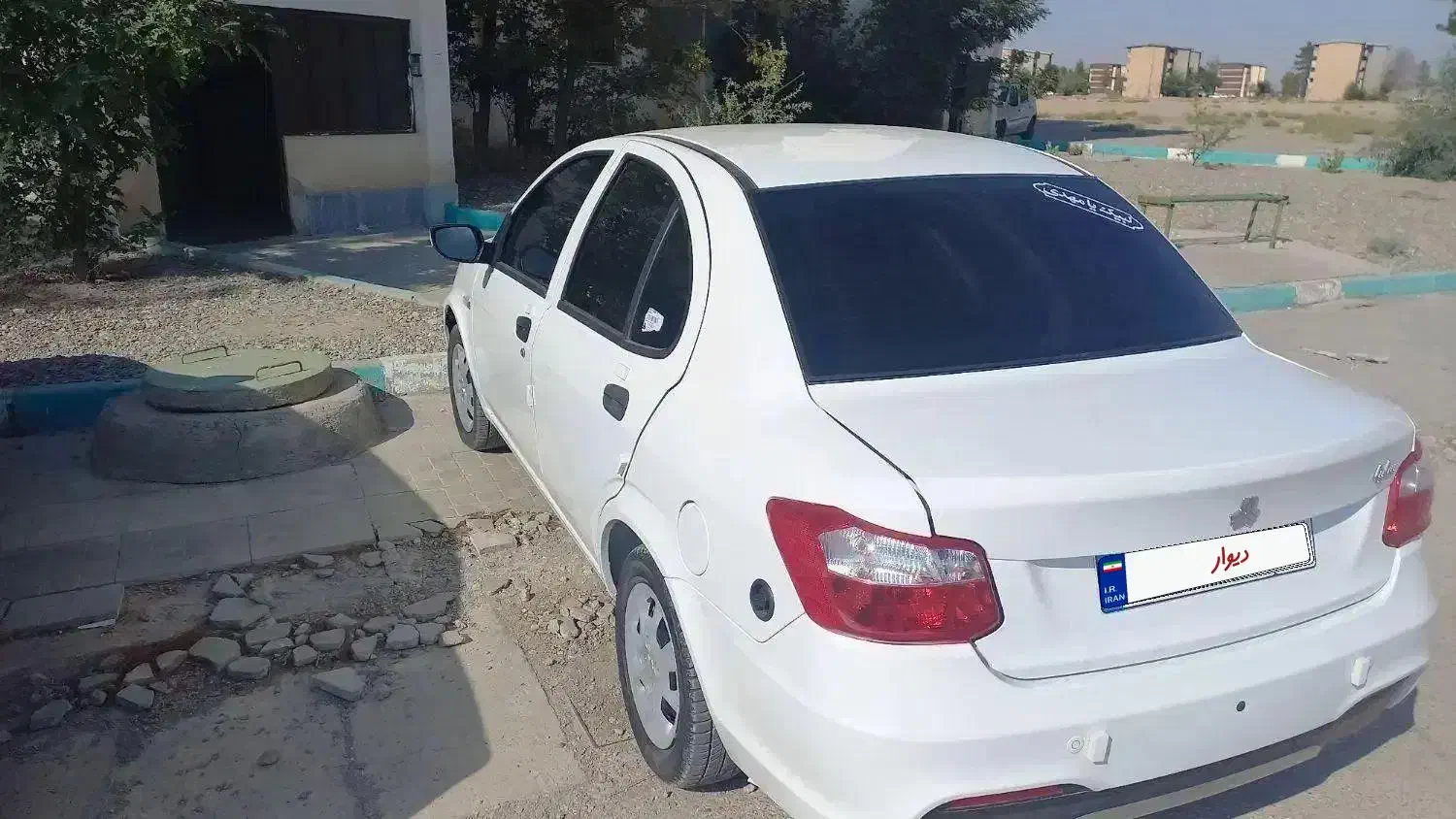 ساینااس۴۰۲دوگانه فابریک|خودرو سواری و وانت|اصفهان, فرودگاه شهید بهشتی|دیوار