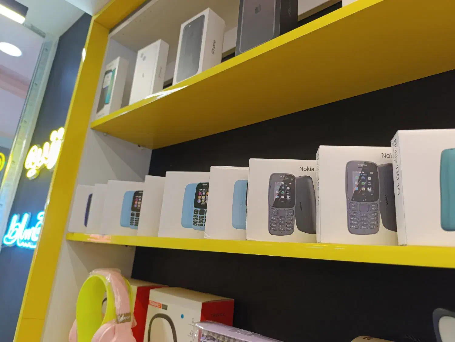 نوکیا 105 و 106 (ویتنام) زیر قیمت بازار|موبایل|ماهدشت, |دیوار