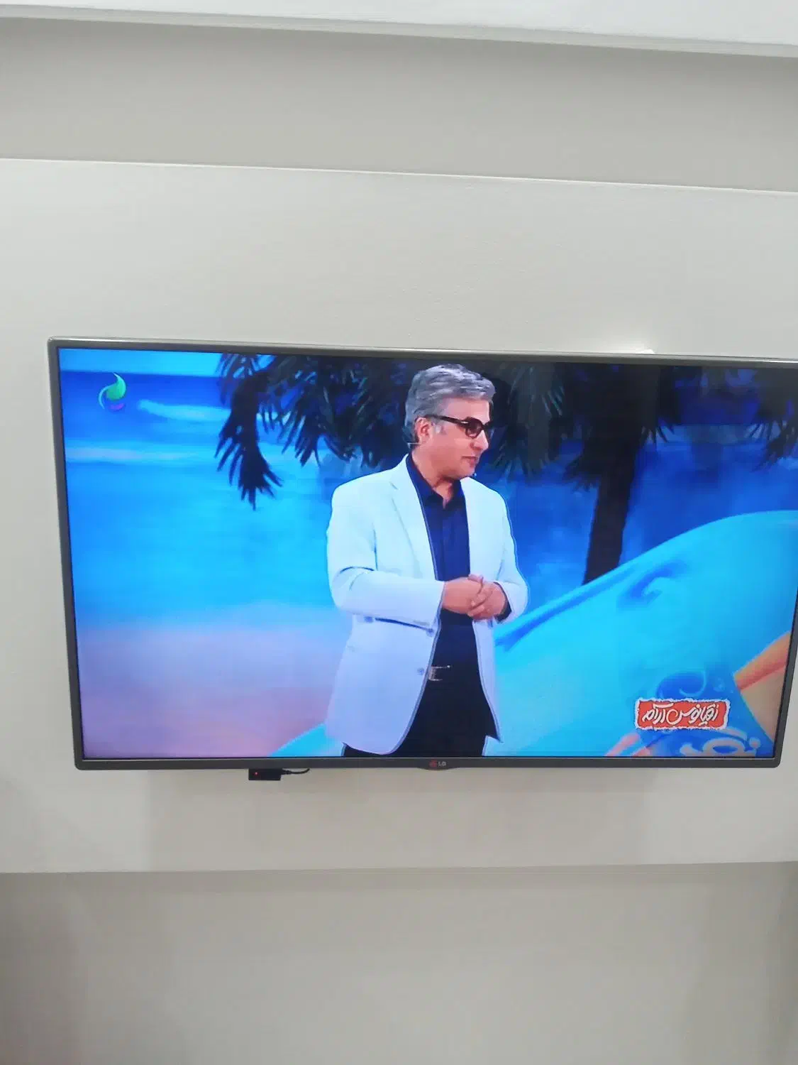 تلوزیون الجی۴۷|تلویزیون و پروژکتور|لنگرود, |دیوار