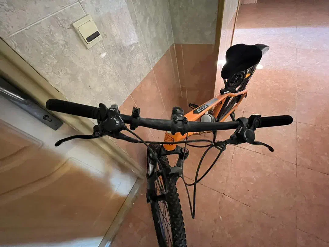 دوچرخه دلتا 26|دوچرخه، اسکیت، اسکوتر|کیش, |دیوار