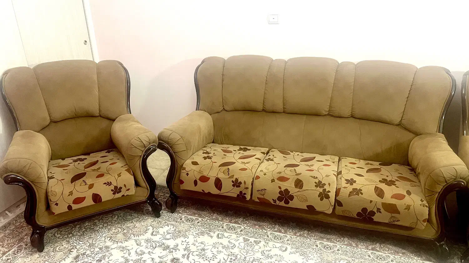مبلمان ۷ نفره فوری فروشی|مبلمان خانگی و میز عسلی|تهران, شادمان|دیوار