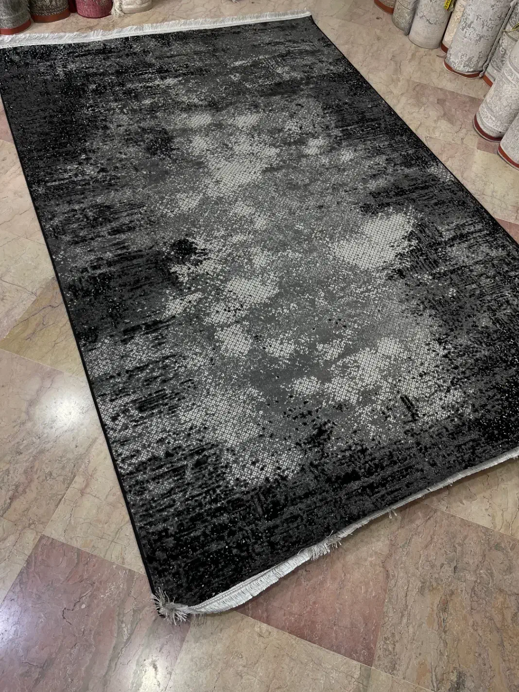 مشکی رنگ جذاب نخ ترک700شانه|فرش|تهران, جیحون|دیوار