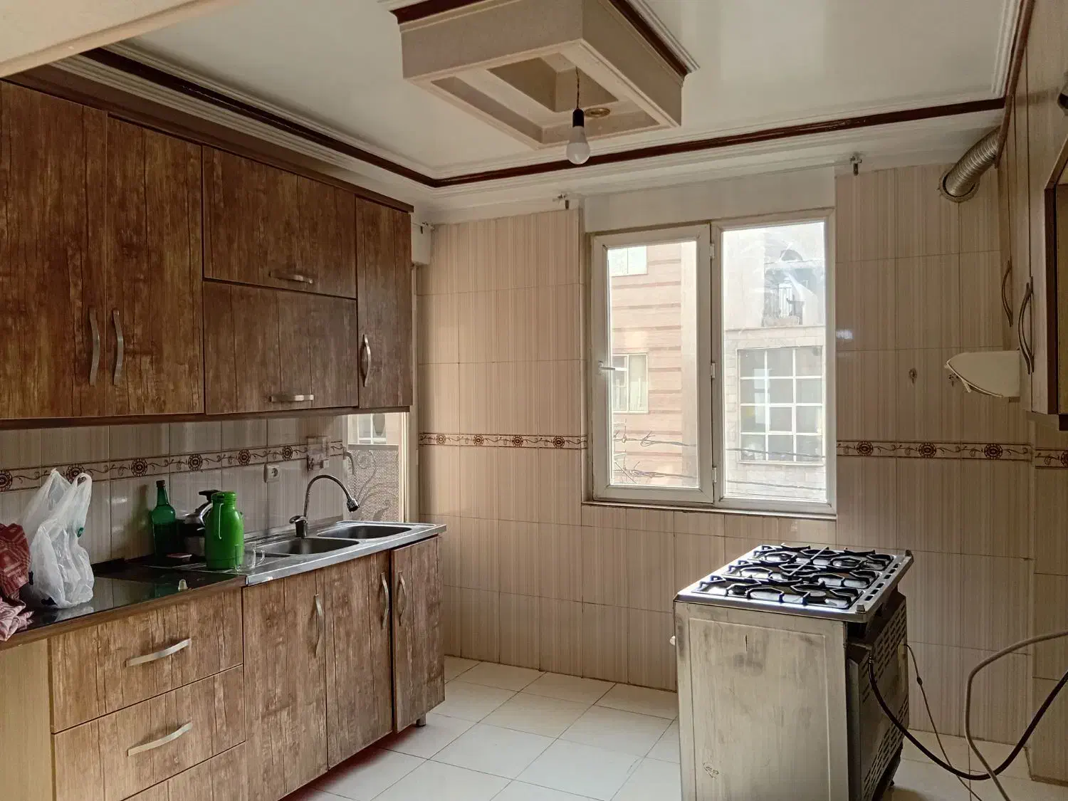 آپارتمان72متری 2خواب امامزاده حسن -سجادشمالی