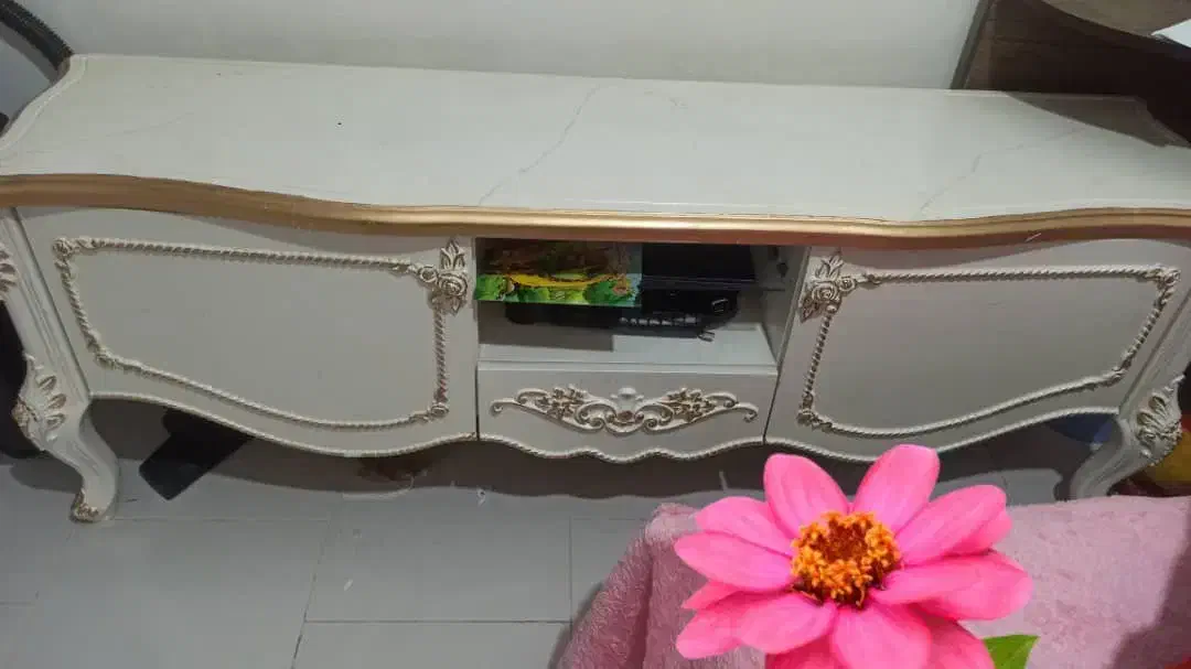 میزتلویزیون شیک چوب راش اصل سفارشی|میز تلویزیون|بندرعباس, |دیوار