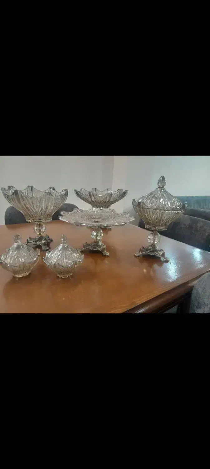 سرویس پذیرایی کریستالی شامپاینی اصل، 14 نفره|ظروف سرو و پذیرایی|تهران, سازمان برنامه شمالی|دیوار