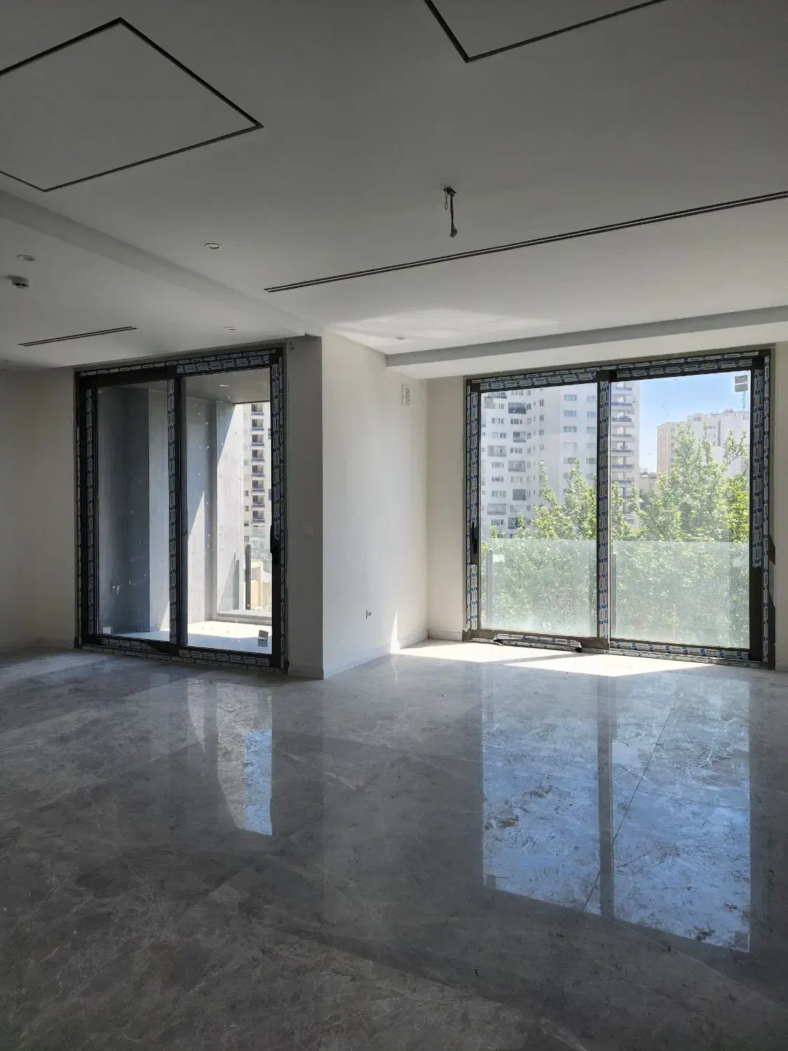 آپارتمان۱۹۰ متر ۳ خواب/ویو کوهستان/بدون مشرف