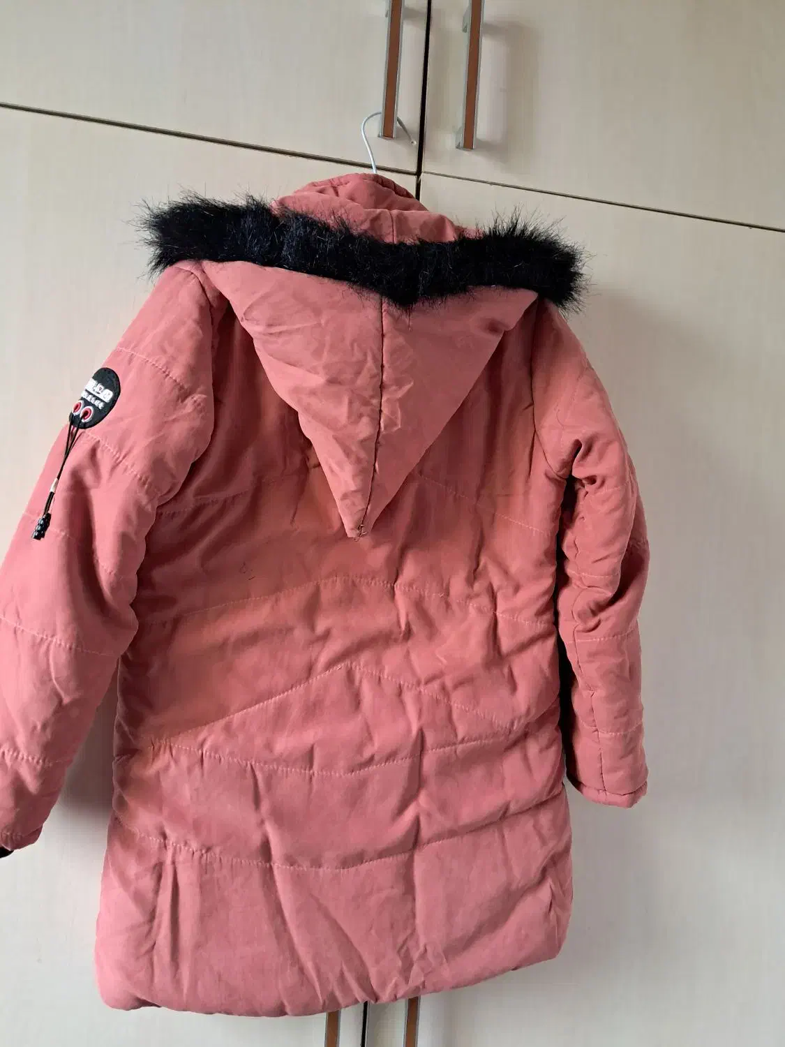 کاپشن کاملا سالم خز دار|کفش و لباس بچه|رشت, پیرکلاچای|دیوار