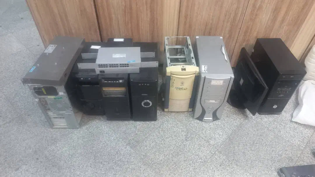 فروش اموال مستعمل|دفتر کار|شیراز, شهرک سراج‎|دیوار