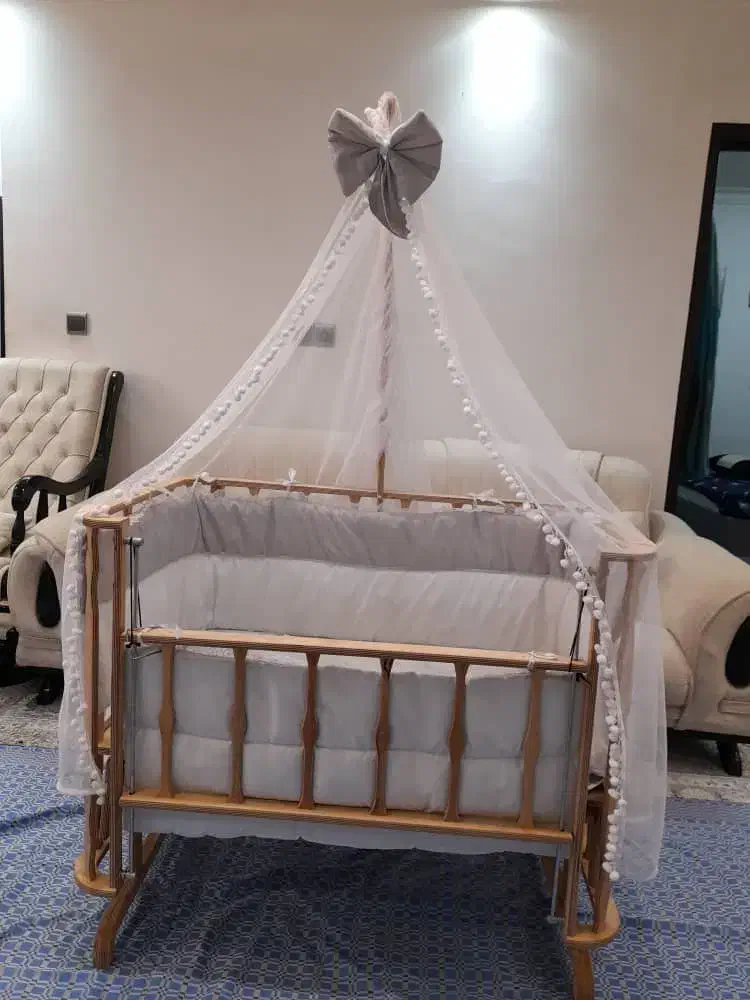 تخت نوزاد|اسباب و اثاث بچه|رشت, جانبازان|دیوار