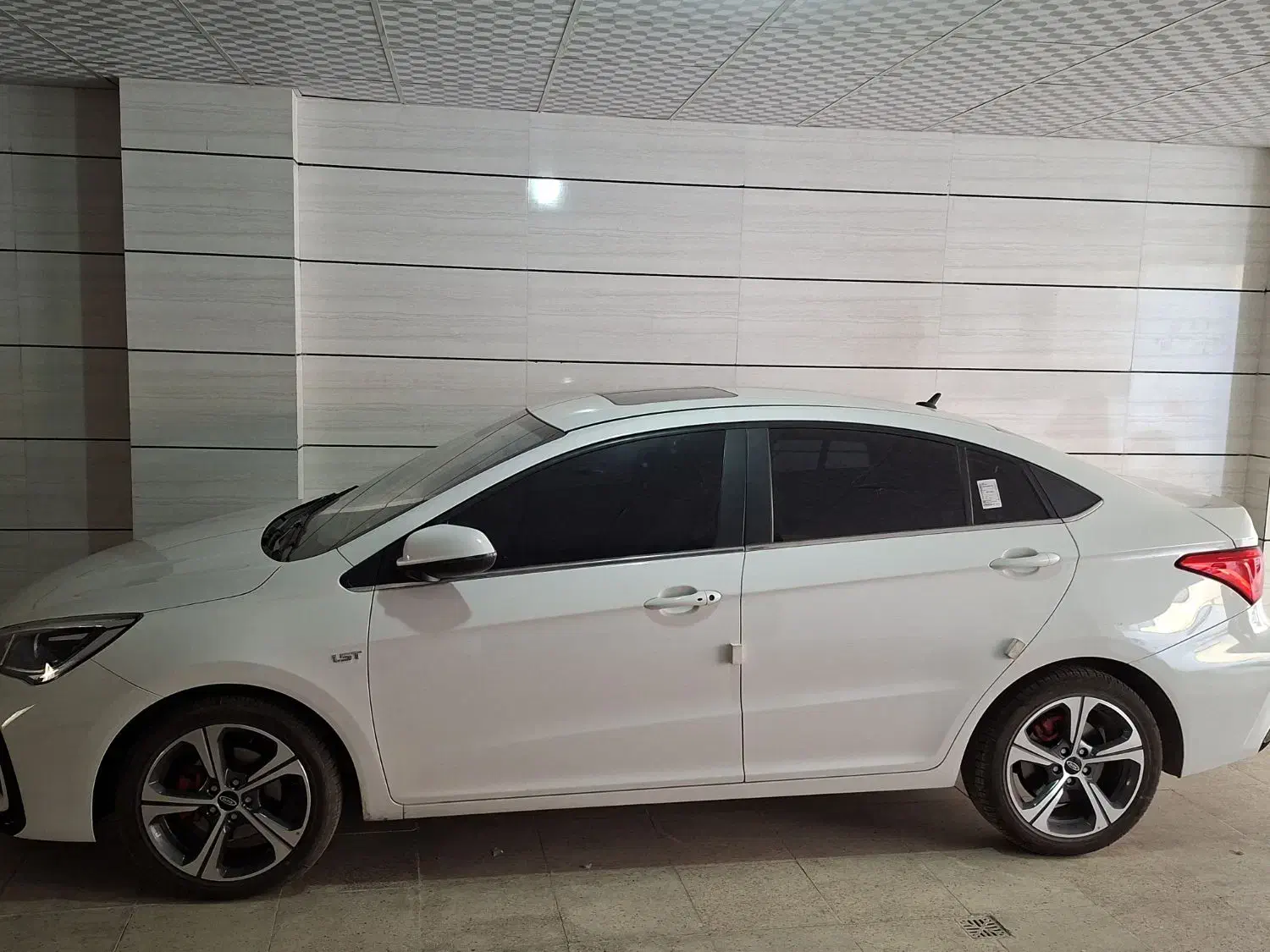 ماشین سواری|خودرو سواری و وانت|کرمان, |دیوار