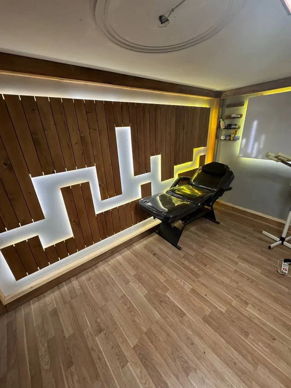 اجاره لاین ماساژ و پاکسازی|اجارهٔ دفتر کار، اتاق اداری، مطب|سبزوار, شهرک اندیشه|دیوار