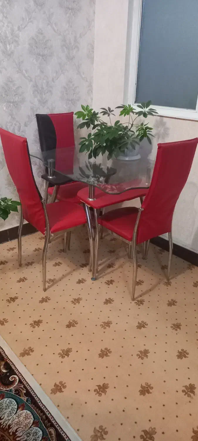 میزناهاخوری|میز و صندلی غذاخوری|فرخشهر, |دیوار