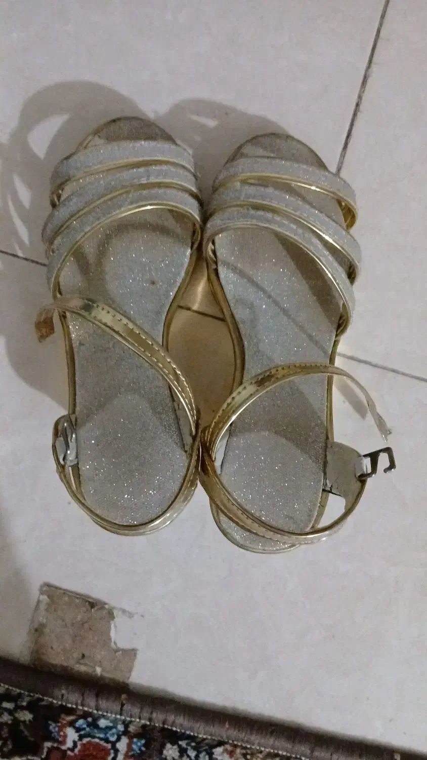 صندل دخترانه|کفش و لباس بچه|پردیس, فاز ۸|دیوار