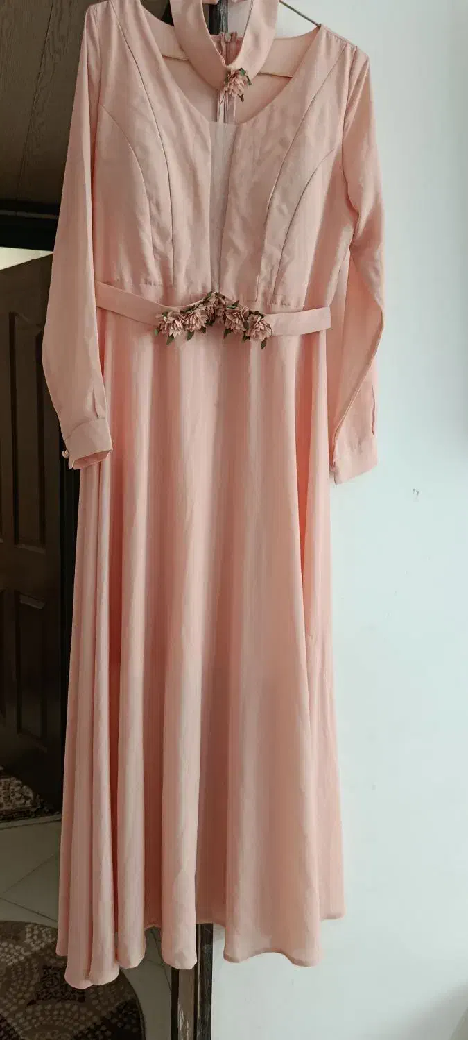 لباس مجلسی|لباس|گلبهار, شهر جدید گلبهار|دیوار