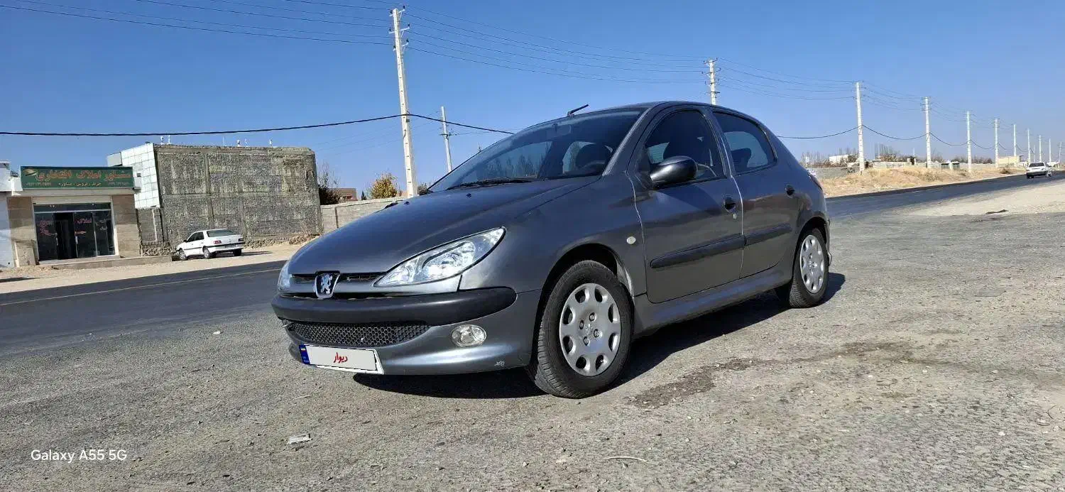 پژو 206 تیپ 2 فرانسوی  مدل 1387|خودرو سواری و وانت|شیراز, پانصد دستگاه ارتش|دیوار