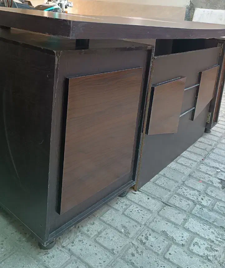 میز اداری|مبلمان اداری|بجنورد, |دیوار