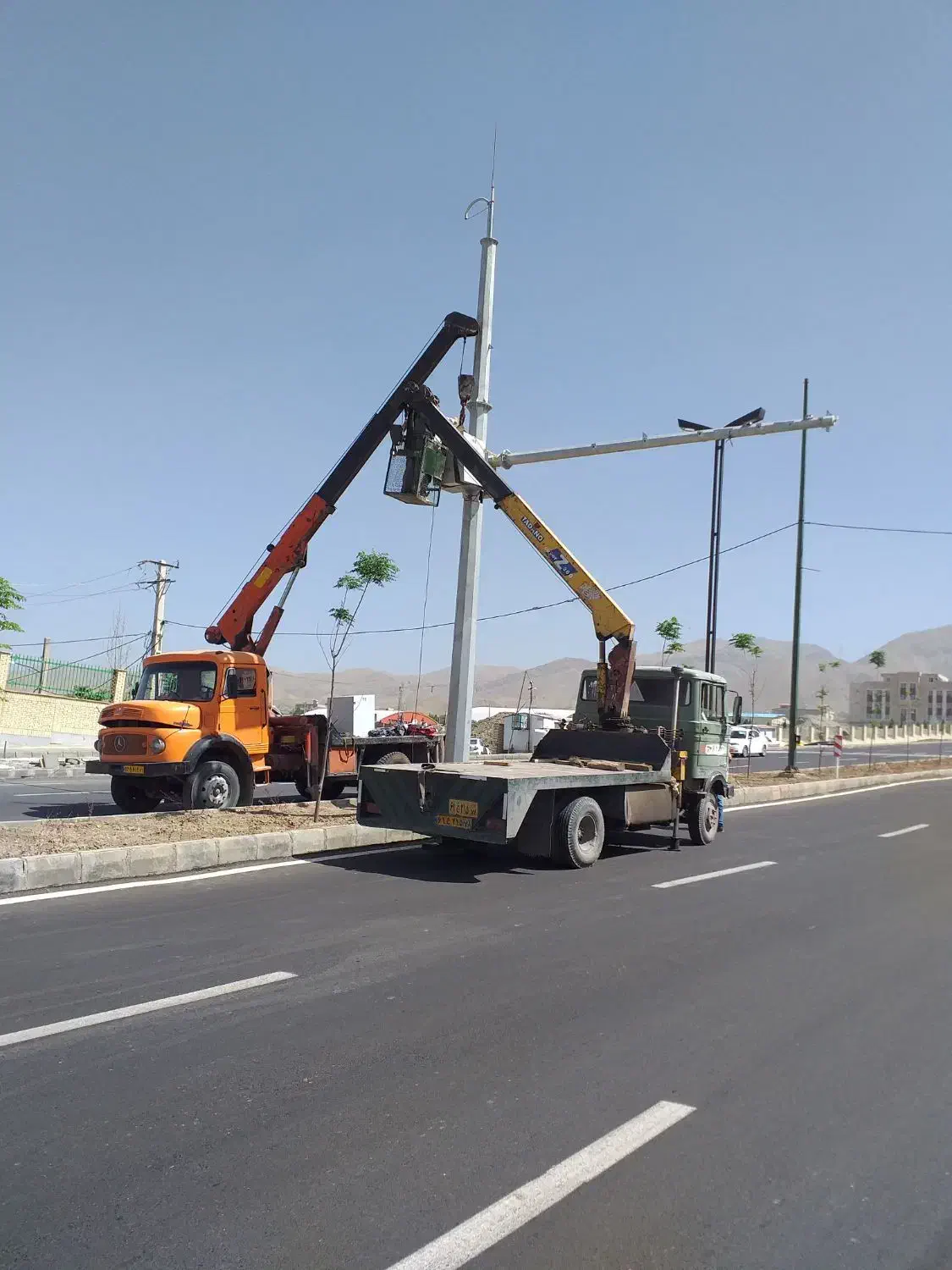 خدمات جرثقیل البرز  سبک وسنگین|خدمات حمل و نقل|کرج, کمال‌شهر|دیوار