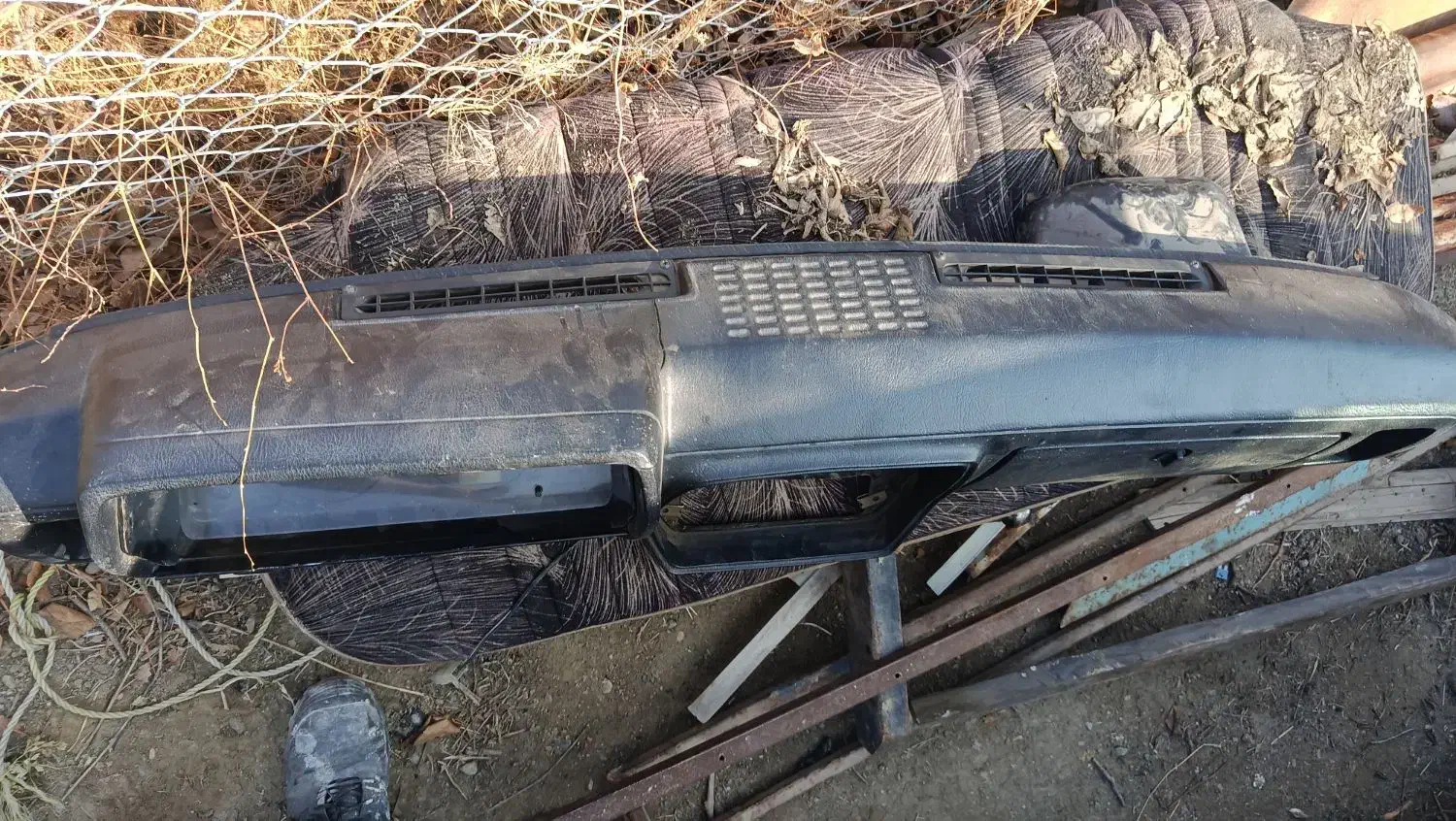 سینه داشبورد|قطعات یدکی و لوازم جانبی|ارومیه, |دیوار