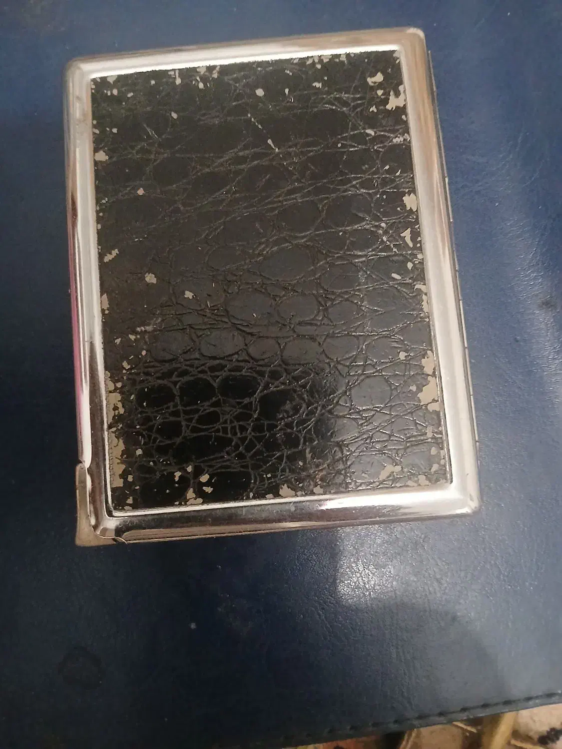 جاسیگاری انتیک|کلکسیون اشیاء عتیقه|چهارباغ, |دیوار