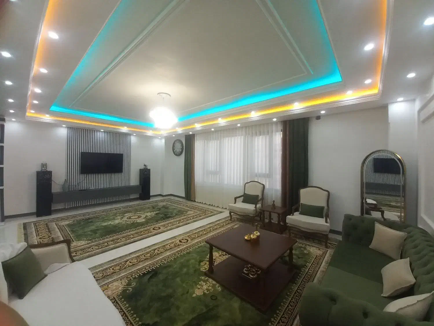 رهن واحد ۱۳۰ متری ۳ خواب / بهارستان|اجارهٔ آپارتمان|قرچک, میرزائی جنوبی|دیوار