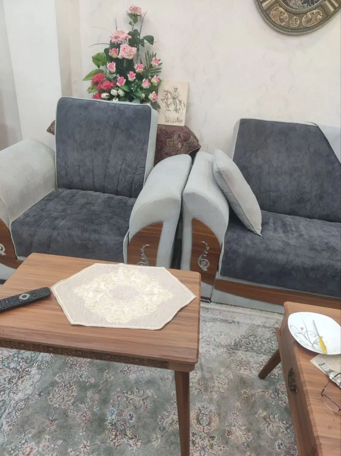 مبل تخت خواب شو|مبلمان خانگی و میز عسلی|لاهیجان, لیالستان|دیوار