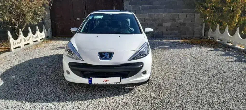 207 پانوراما مدل 404|خودرو سواری و وانت|کرمانشاه, |دیوار