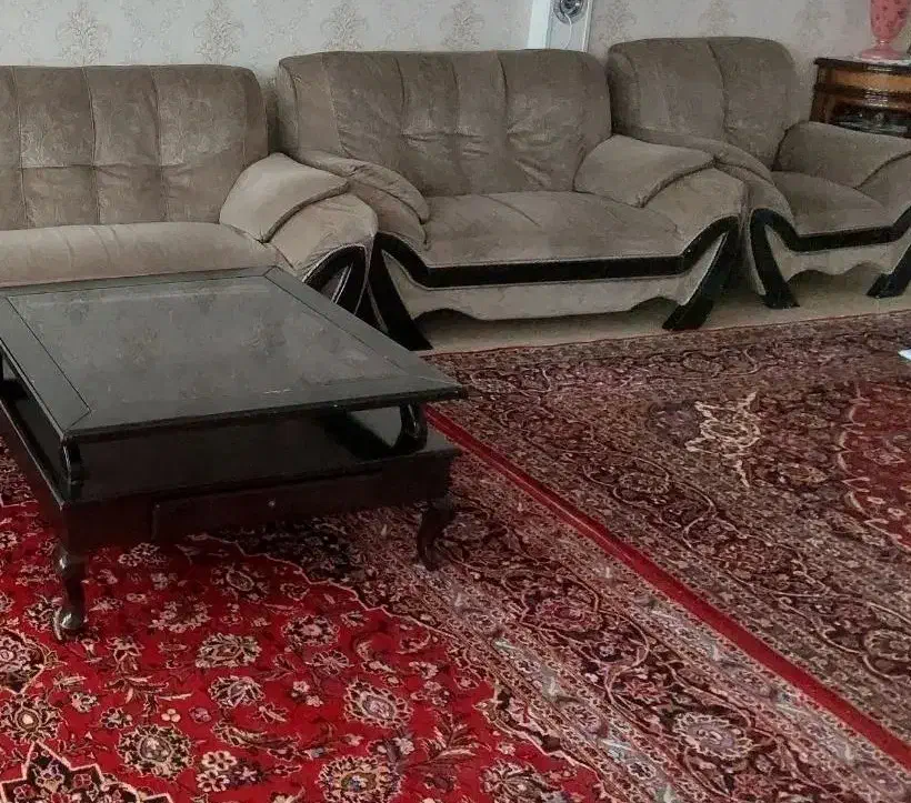 مبلمان راحتی 7نفره فروش فوری|مبلمان خانگی و میز عسلی|اردبیل, |دیوار