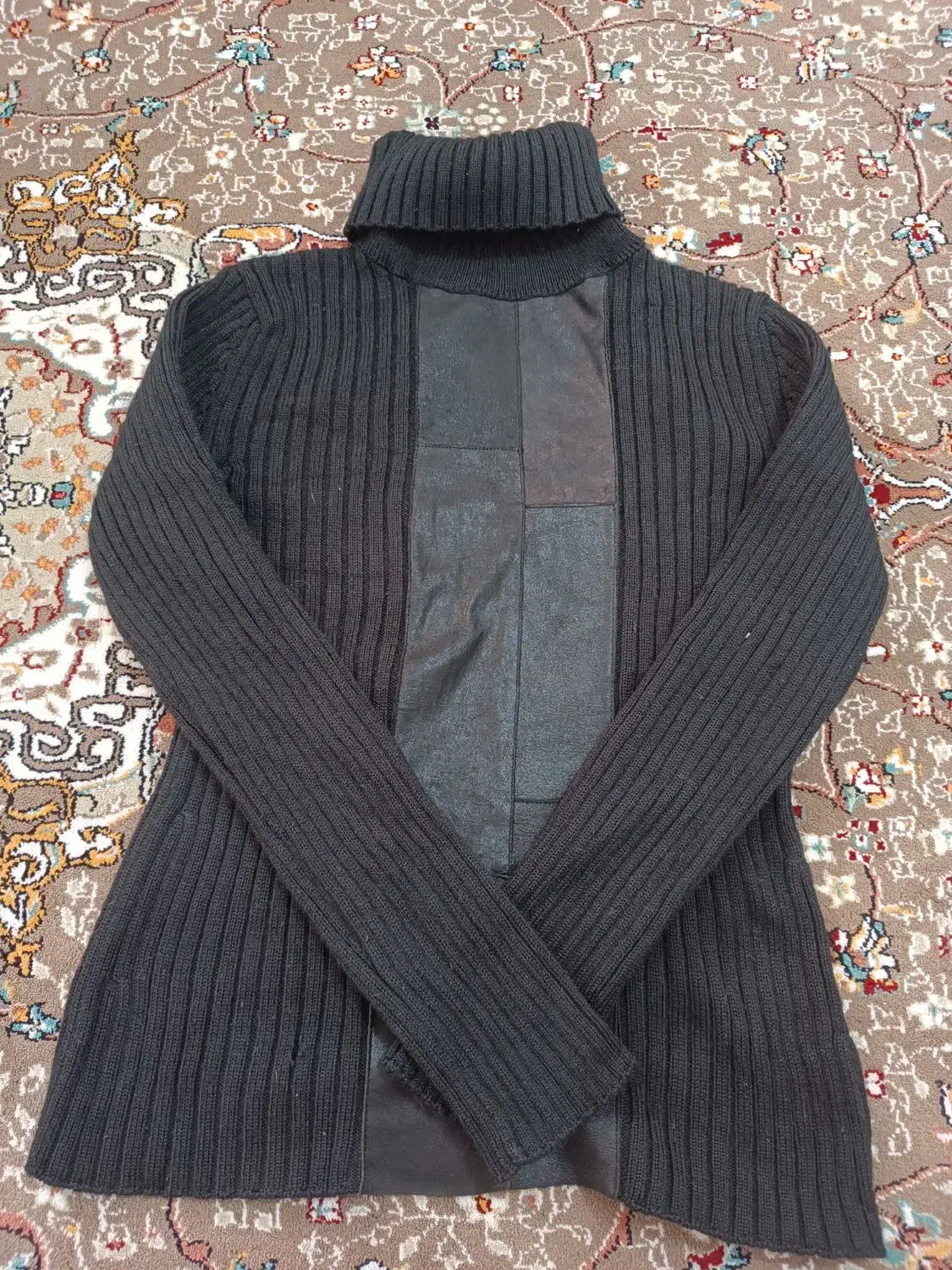 بلوز اسپرت کاموایی سالم در حد نو|لباس|بندرعباس, |دیوار