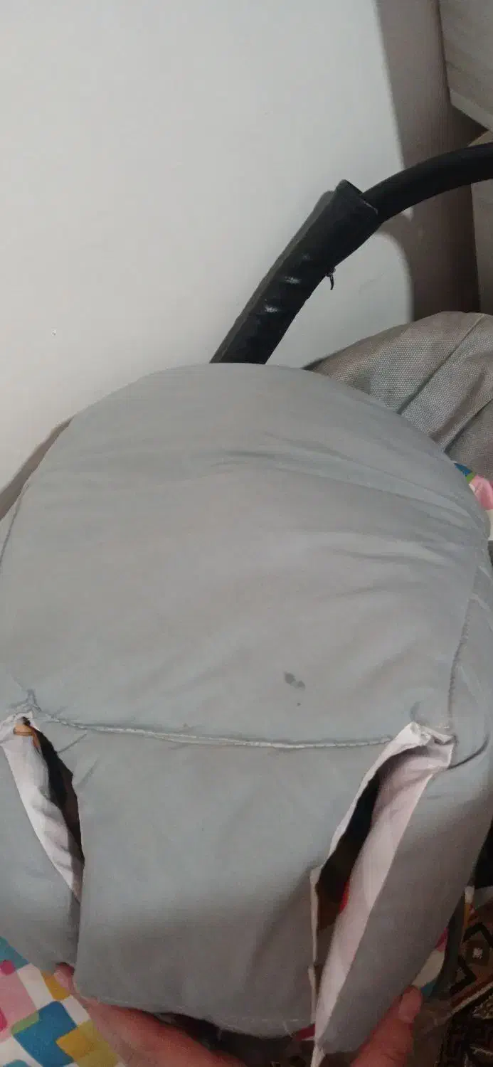 وسایل نوزادی کریر و قنداق|کالسکه و لوازم جانبی|چهاردانگه (تهران), |دیوار