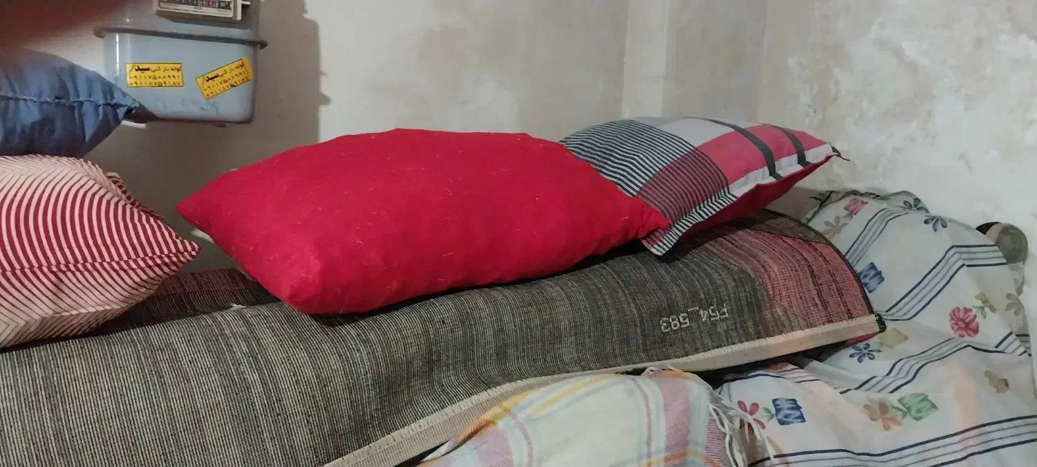 بالش.پتو.نالین.لحاف|رختخواب، بالش، پتو|گرگان, |دیوار