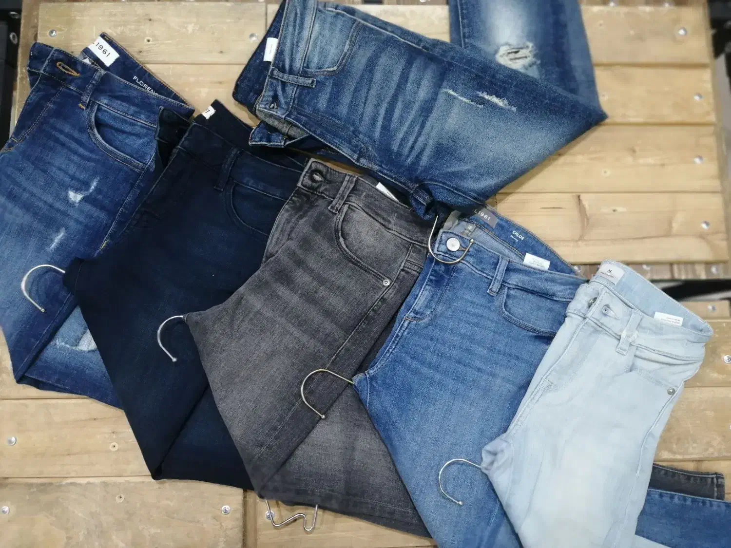 شلوار لی(جین) بچگانه، 4تا7ساله ، دختر و پسر|کفش و لباس بچه|شیراز, جانبازان|دیوار