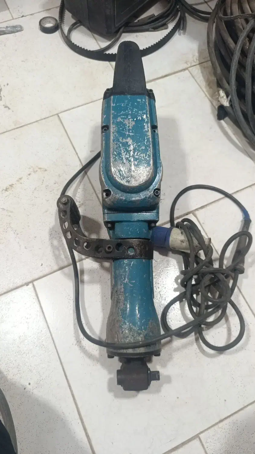 پیکور 15کیلویی ماکیتا ژاپنی|ابزارآلات|یزد, |دیوار