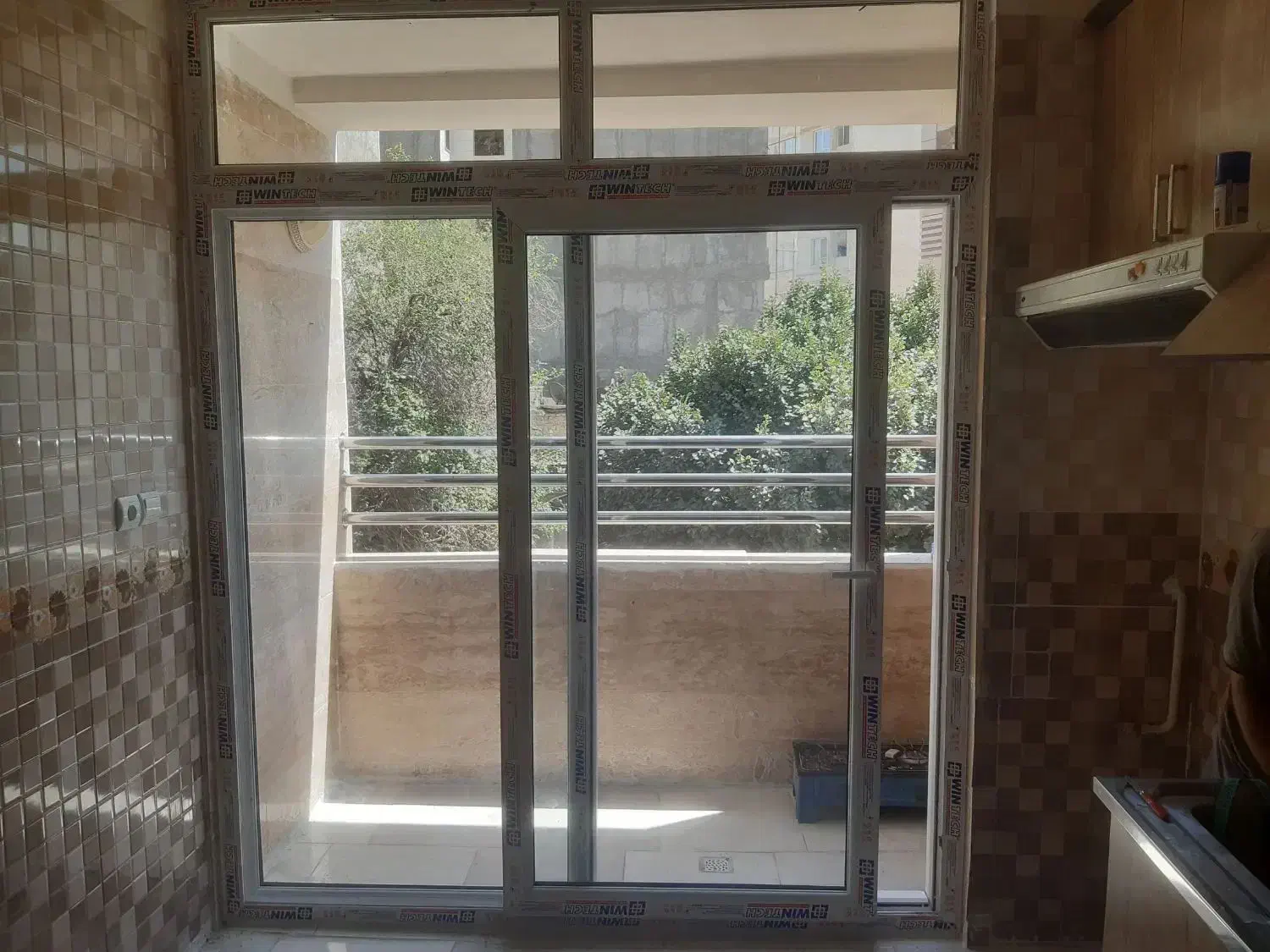 در و پنجره دوجداره یو پی وی سی UPVC - شیشه - توری|خدمات پیشه و مهارت|تهران, بازار|دیوار