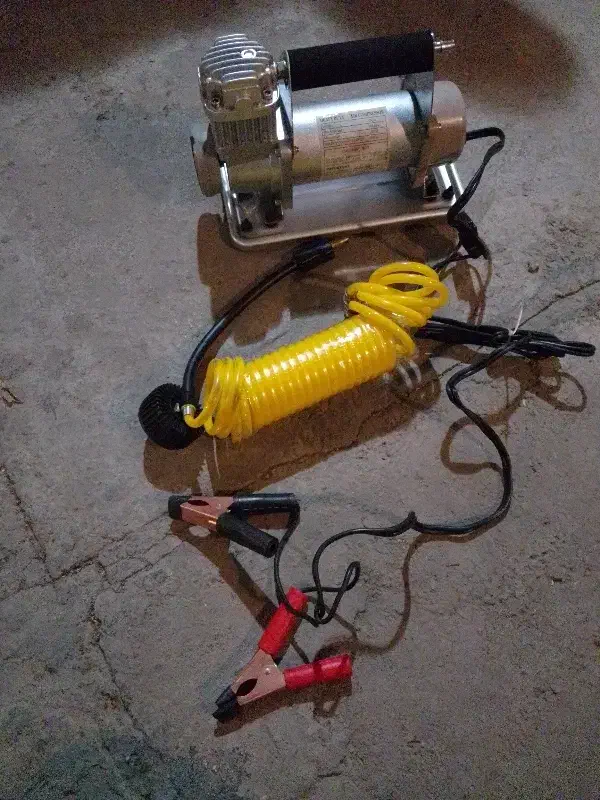 پمپ باد|ابزارآلات|کرج, شهرک مترو|دیوار