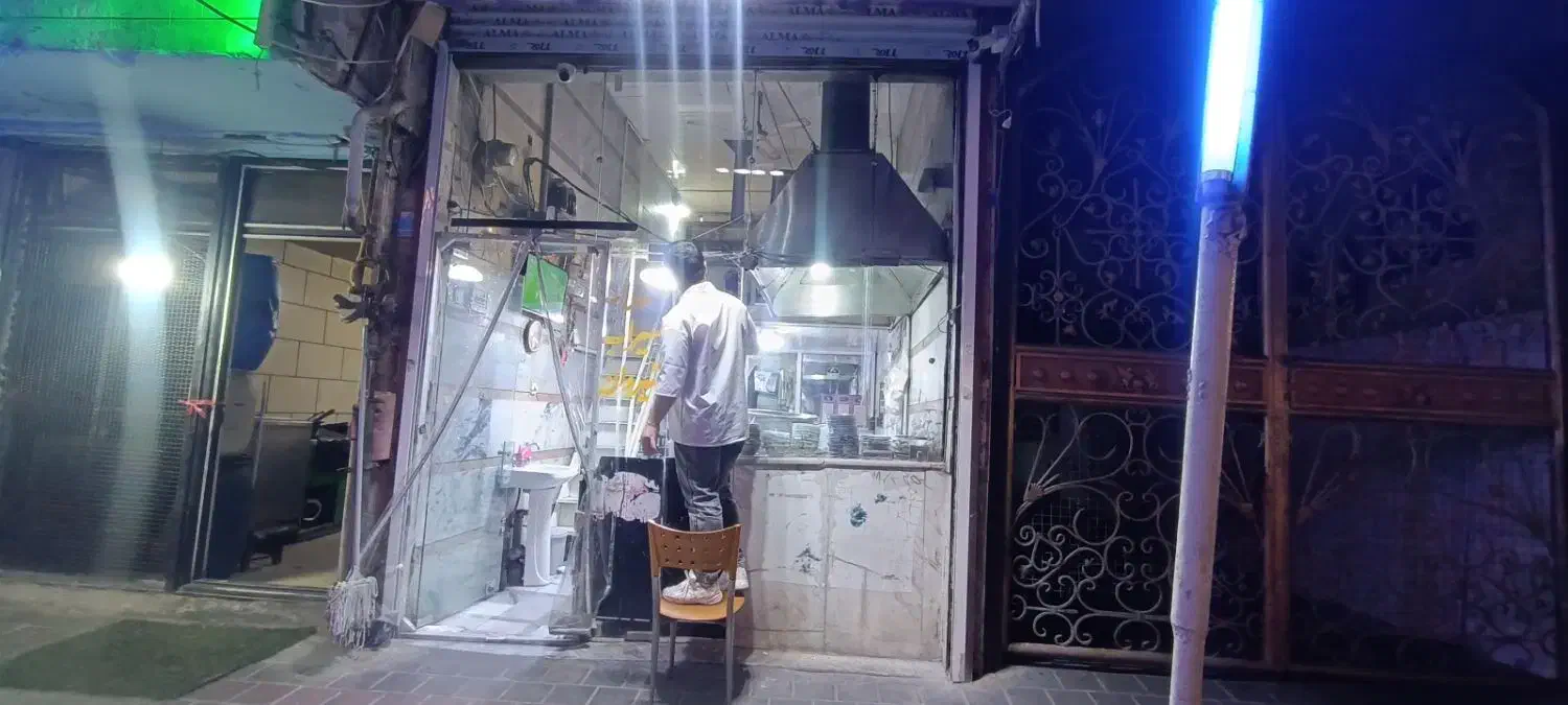 آشپزحرفه ای طباخی|استخدام خدمات فروشگاه و رستوران|اسلامشهر, مطهری|دیوار