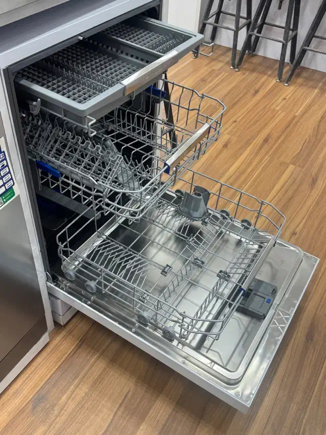 ظرفشویی ۱۴ نفره اسنوا ( آمیتیس)|ماشین ظرفشویی|مرودشت, بیست متری بیمارستان|دیوار