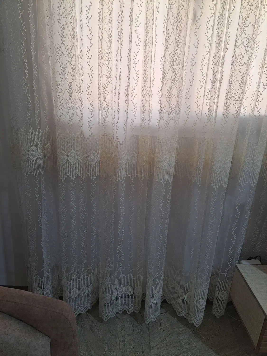 پرده|پرده، رانر، رومیزی|قدس, شهرقدس|دیوار