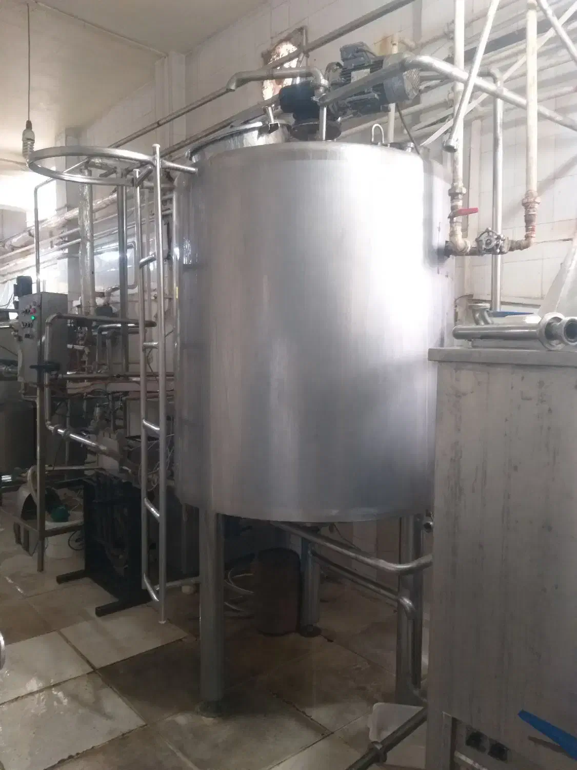 فروش کارگاه لبنیات سنتی با مجوز|فروشگاه و مغازه|شیراز, پانصد دستگاه ارتش|دیوار